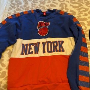 Vintage New York Knicks sweatshirt